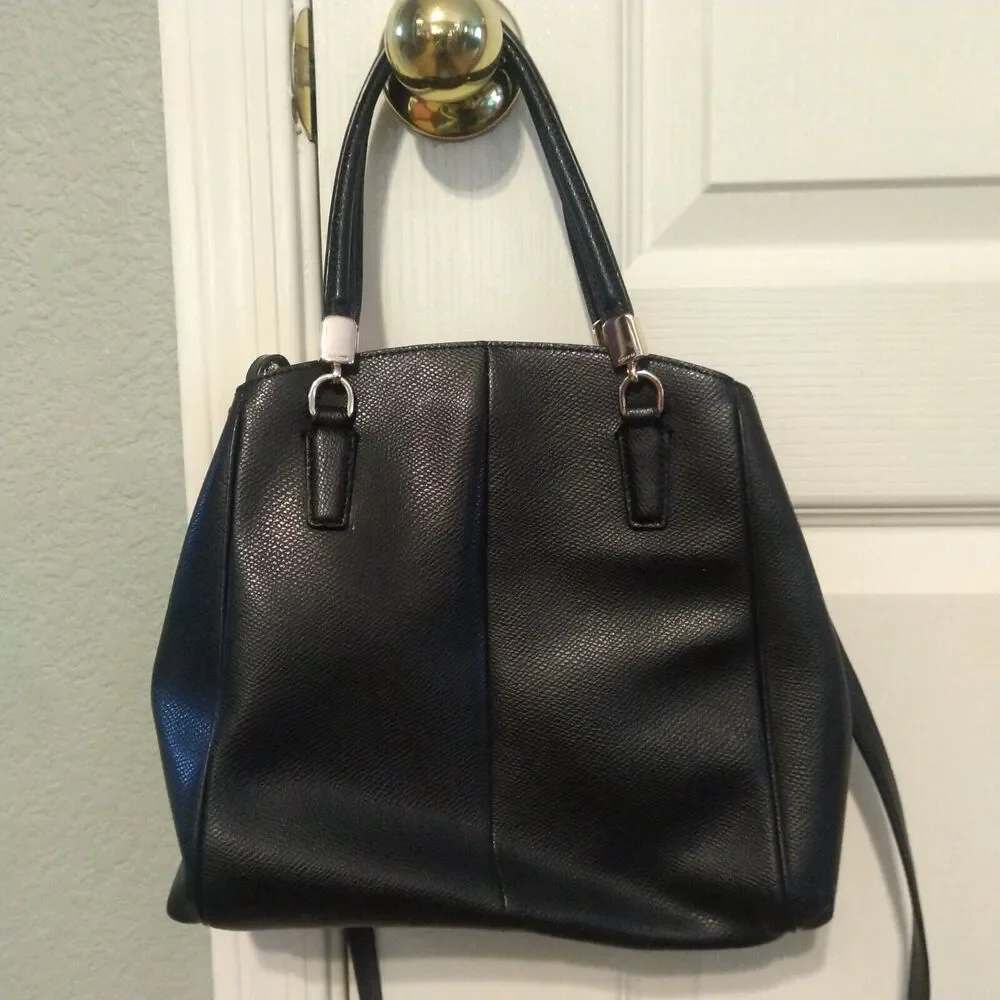 Coach Minetta Crossgrain Leather Black Satchel Crossbody Bag Handbag F34663
